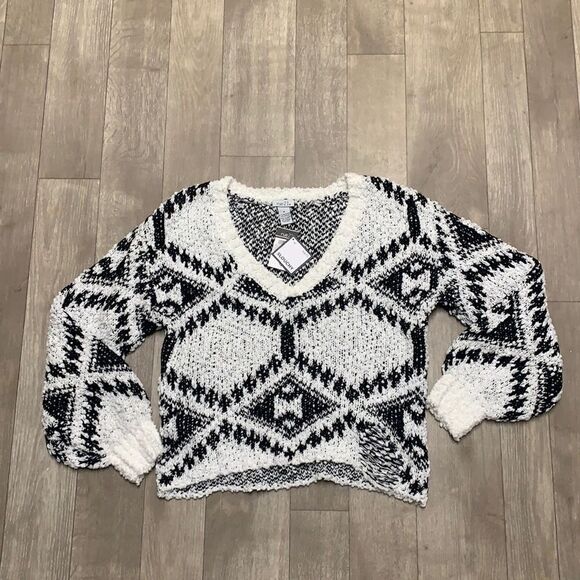 Womens Nwt Rue21 V-Neck‎ Slouchy Oversized Sweater - Picture 1 of 5